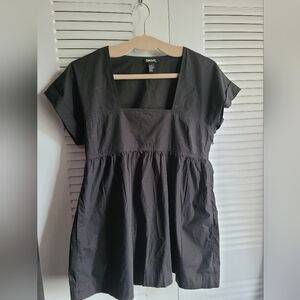 🐰EASTER SALE🐰 DKNY Black Top Size M